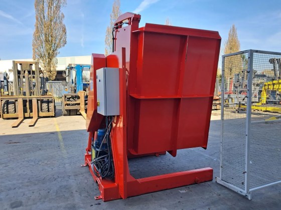 Premier Pallet Inverter Pic 003